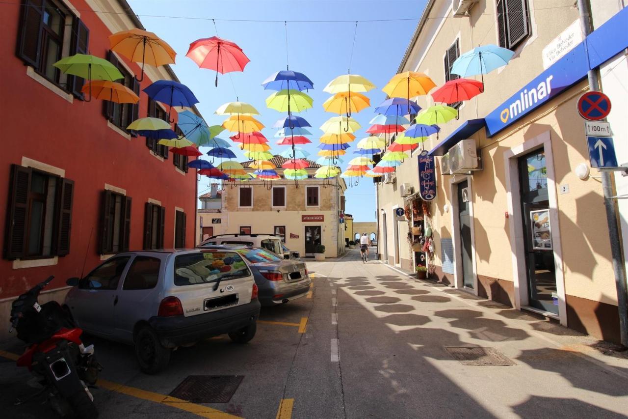 Tamaris, 600 M From The Beach Novigrad Istria Kültér fotó